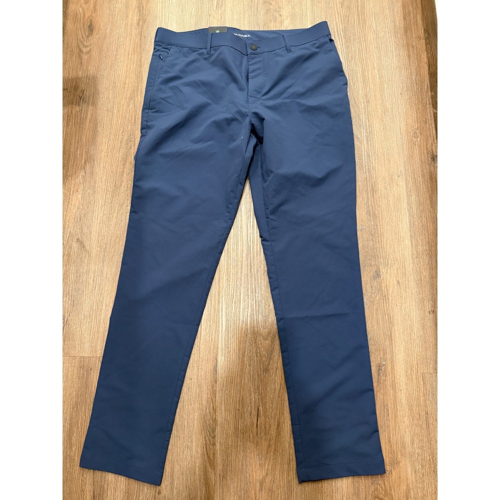 Banana Republic Mens Blue Flat Front Pants 36x34‎ Polyester 1557516 Techwear